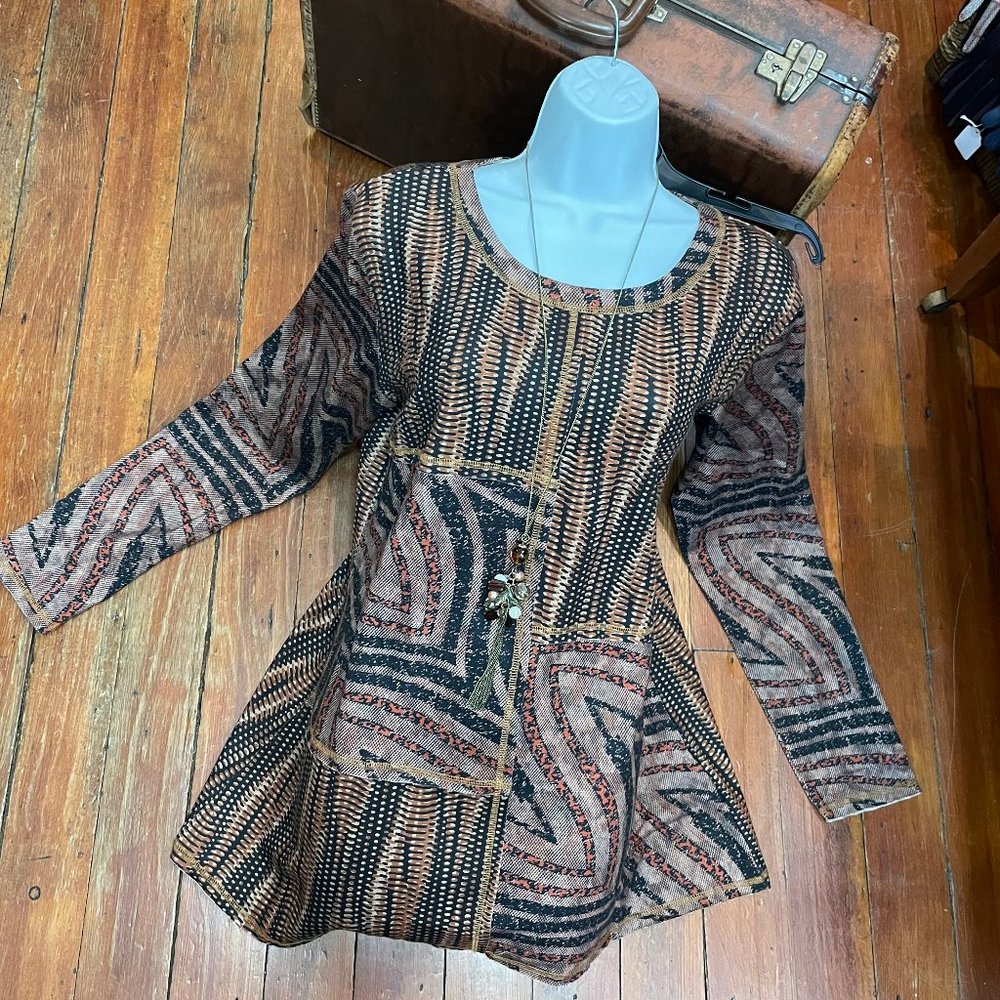 Ethyl Clothing top NWT.